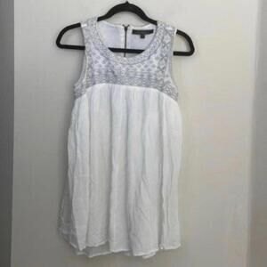 💕Love Stitch 100% Cotton White Gauzy Tank Top Grey Embroidery Cut Out Back